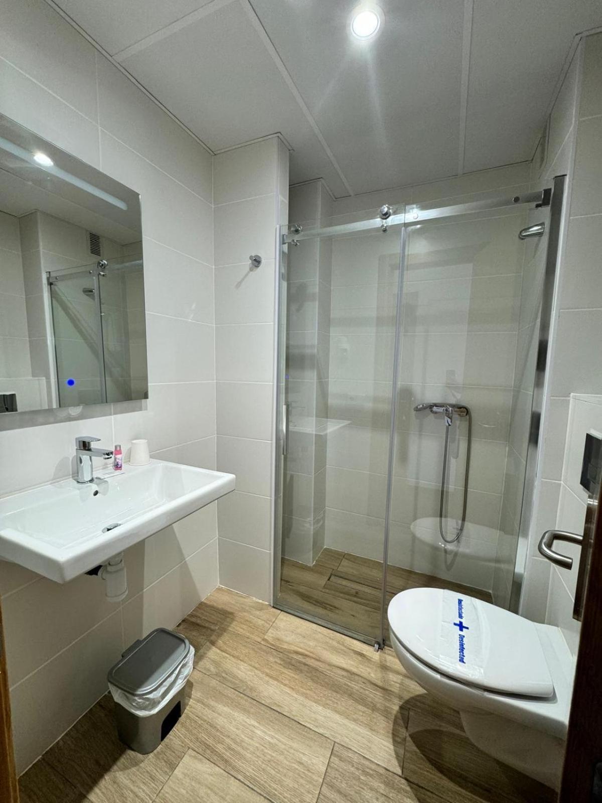 Hotel Morell Bagian luar foto